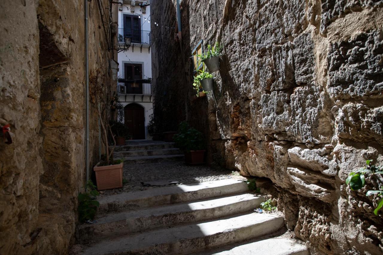 Acomodação com café da manhã  Luxury Sant Isidoro Palermo