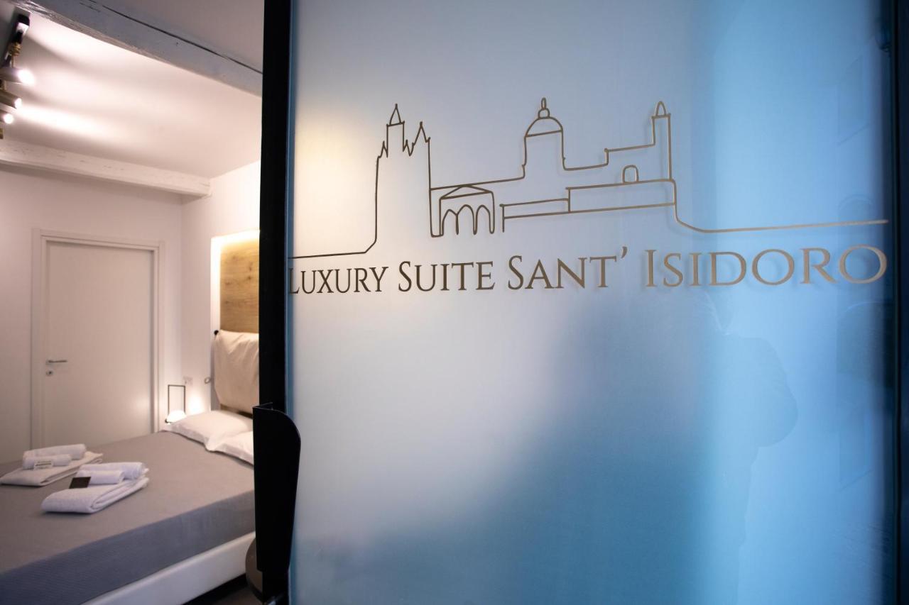 Luxury Sant Isidoro Acomodação com café da manhã  *